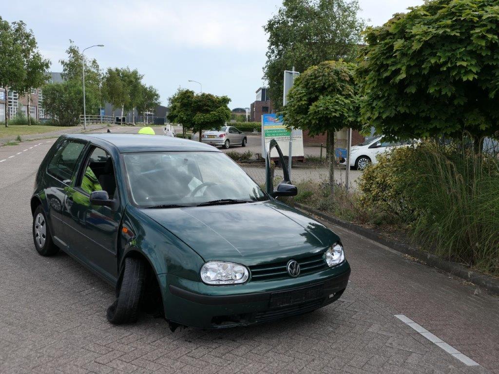 Eenzijdig-ongeval-Vlasblomweg-Wormerveer-29-06-2024-4