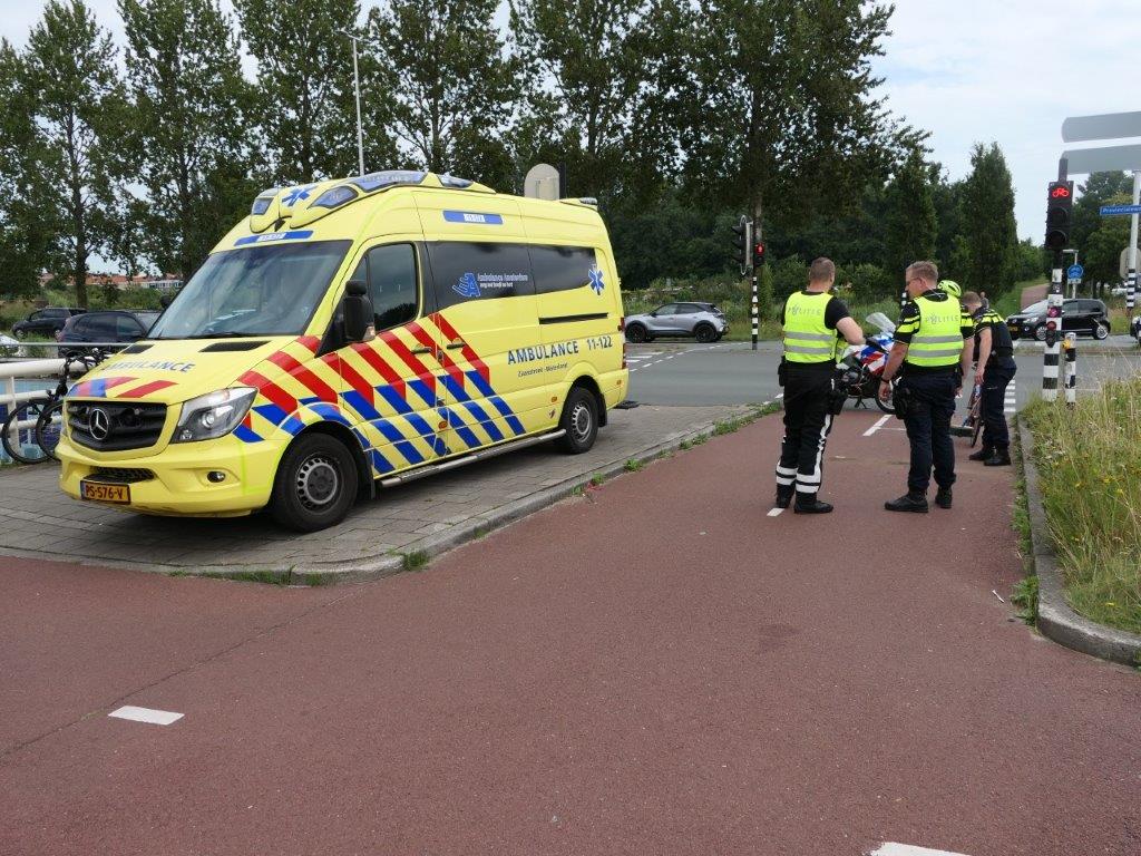 Aanrijding-fiets-snorscooter-Cornelis-Bruijnzeelweg-Zaandam-19-07-2024