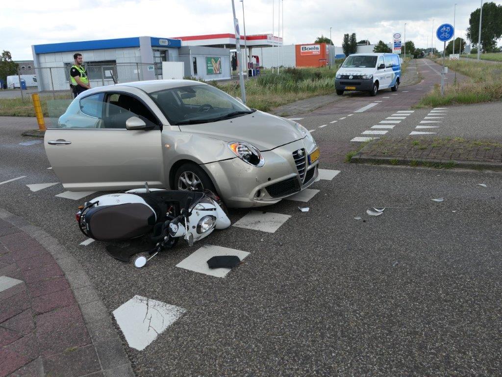 Aanrijding-Ducaatstraat-Zaandam-09-08-2024-