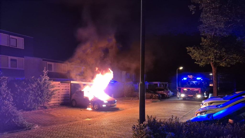 Autobrand-Brouwersveld-Koog-aan-de-Zaan-08-05-2025-Michel-Schermer-1