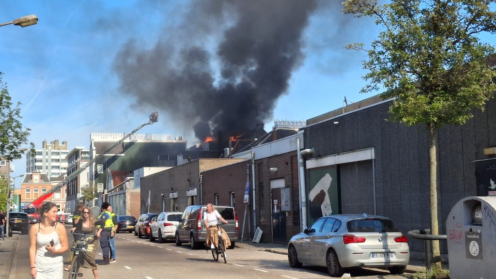Ben-Koning-brand-Gedempte-Gracht-Zaandam-10-mei-2025