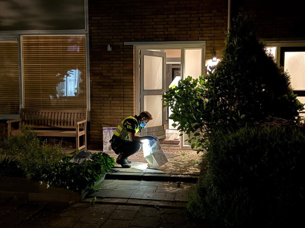 Explosie-De-Peerdeboomstraat-Westzaan-03-05-2025-Michel-Schermer-5