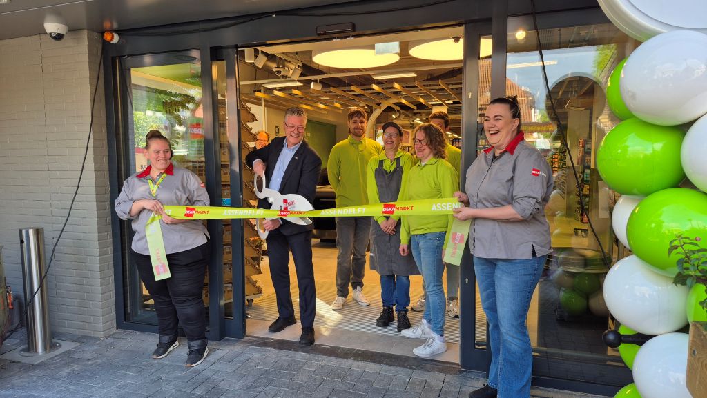 Opening-Dekamarkt-Assendelft-Richard-Bakker-16-05-2025-Dorine-Kat