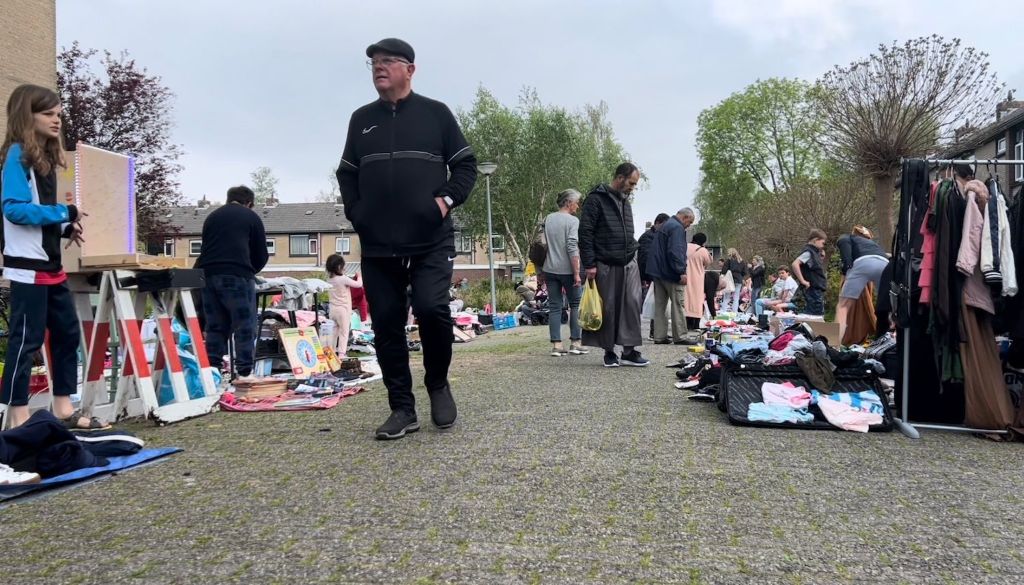 moederdagbraderie-Oostzaan-2023-Merel-Kan