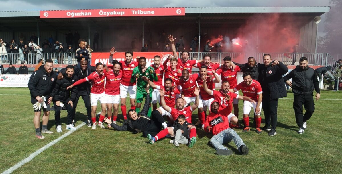 rood-wit-zaanstad-promotie-mei-2025