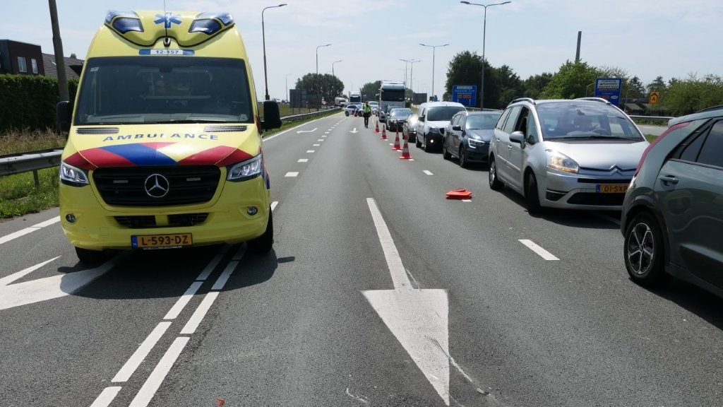Aanrijding-N246-Wormerveer-13-06-2025-Michel-Schermer-6