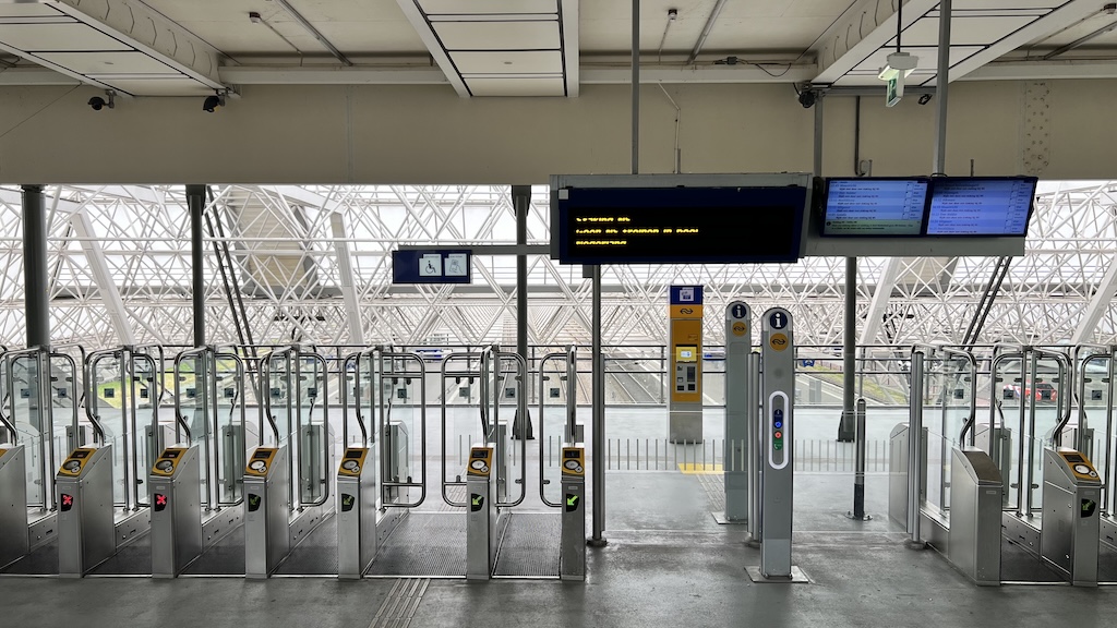 treinstaking-10-juni-2025-orkaan-station-zaandam-2025-06-10-1