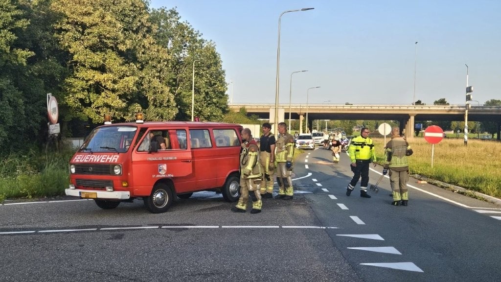 Autobrand-Leeghwaterweg-Wijdewormer-10-08-2025-DB-1a