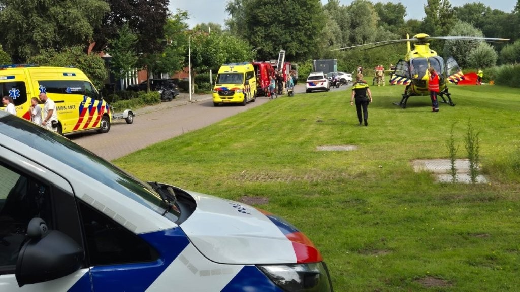 Persoon-te-water-Bartel-Jacobszstraat-Zaandam-09-08-2025-DB-3