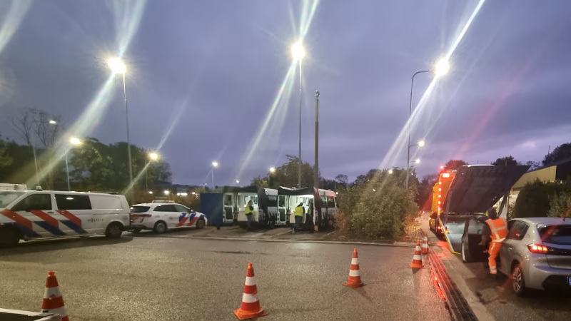 Politiecontrole-Westkolkdijk-Oostzaan-16-10-2025-politie.nl_