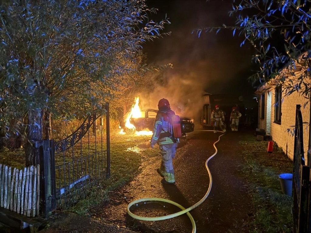 Auotbrand-De-Haal-Oostzaan-19-11-2025-6
